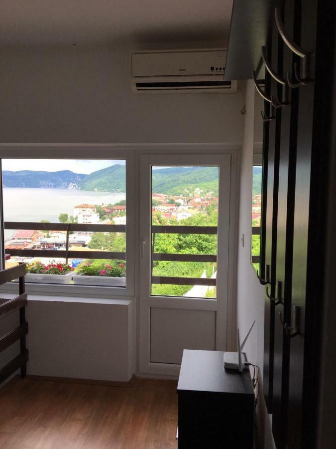 Apartmani Vidikovac Galambóc Kültér fotó
