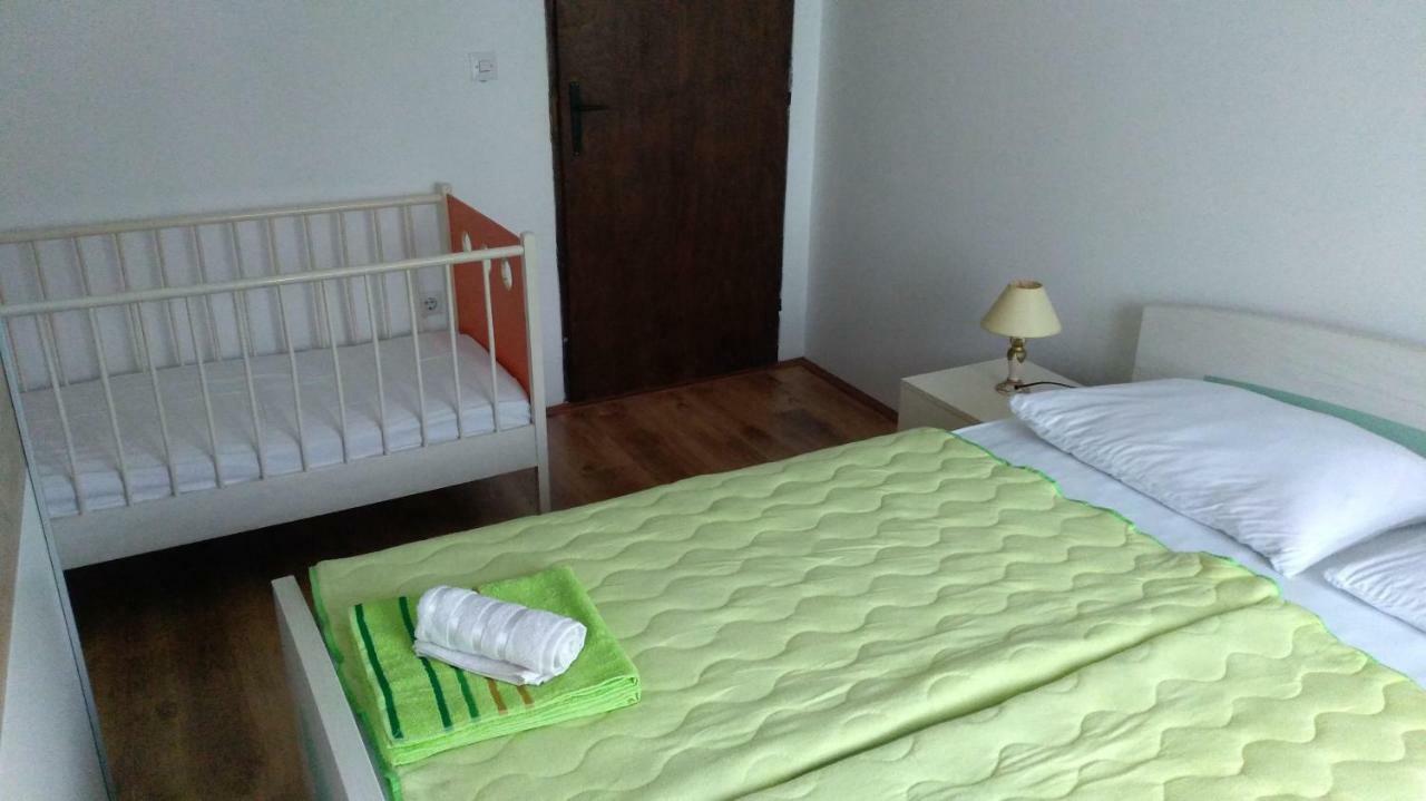 Apartmani Vidikovac Galambóc Kültér fotó